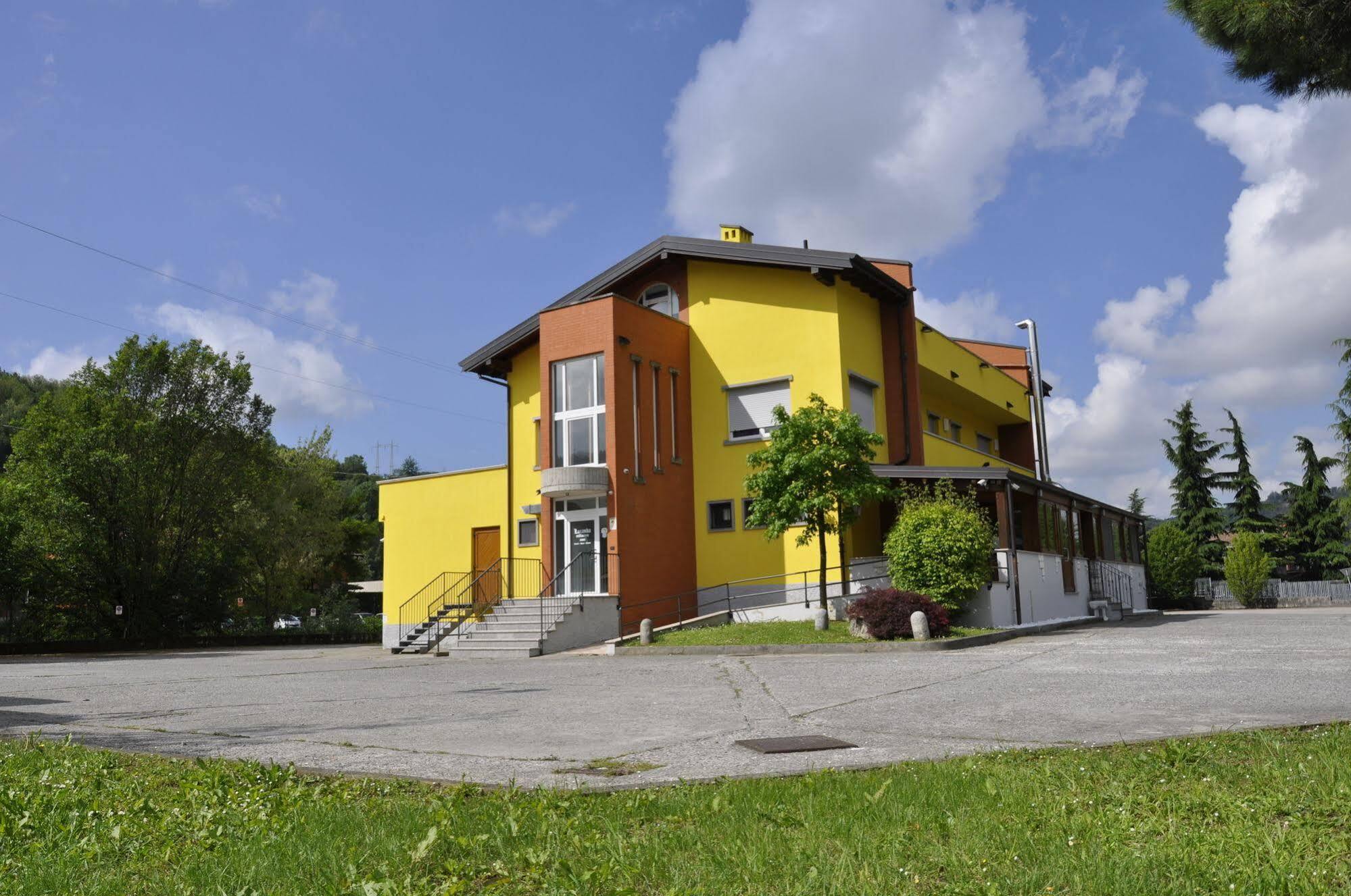 Millaenya Inn Entratico Zewnętrze zdjęcie